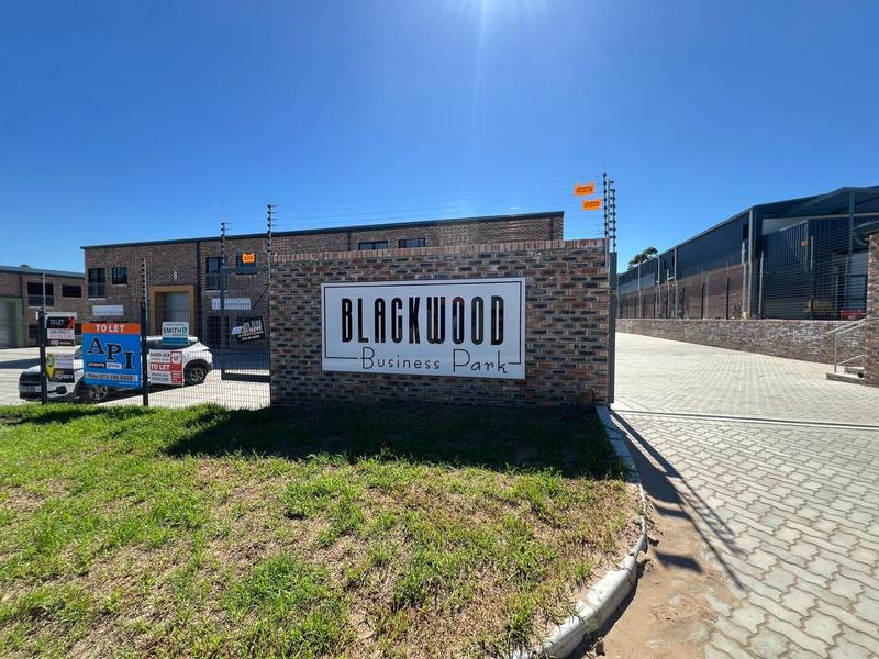 To Let commercial Property for Rent in Fairview Eastern Cape